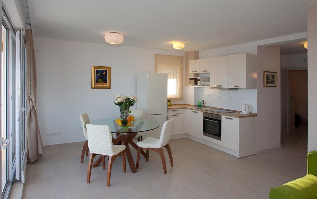 Apartments Villa Anamaria Трогир Стая снимка
