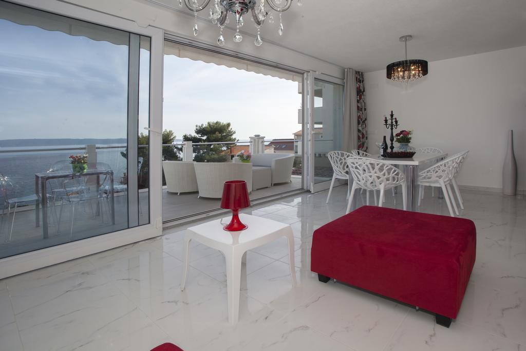 Apartments Villa Anamaria Трогир Екстериор снимка